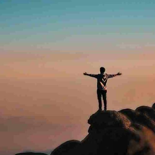دانلود آهنگ منم غول دارم حاجی بزرگتر از علاالدین